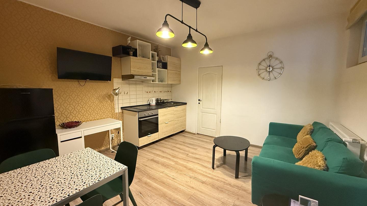 3-BEDROOM APARTMENT FOR RENT – ULTRA CENTRAL LOCATION CALEA VICTORIEI | ION CAMPINEANU - Image 1