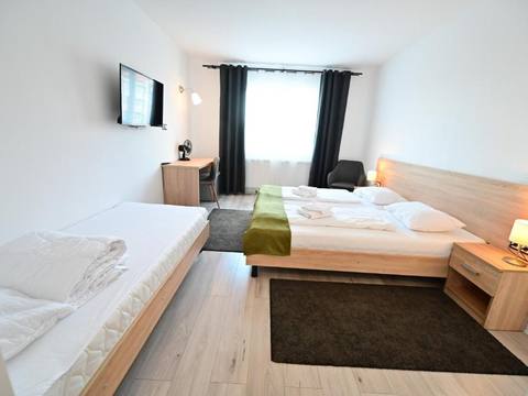 Triple room, 1st floor - No AC